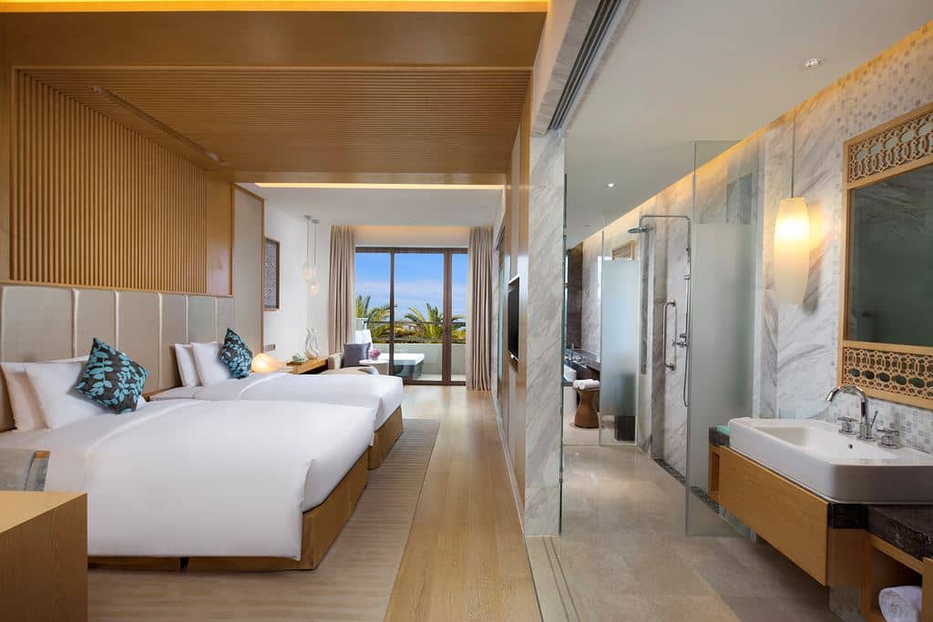 rooms-deluxe-room