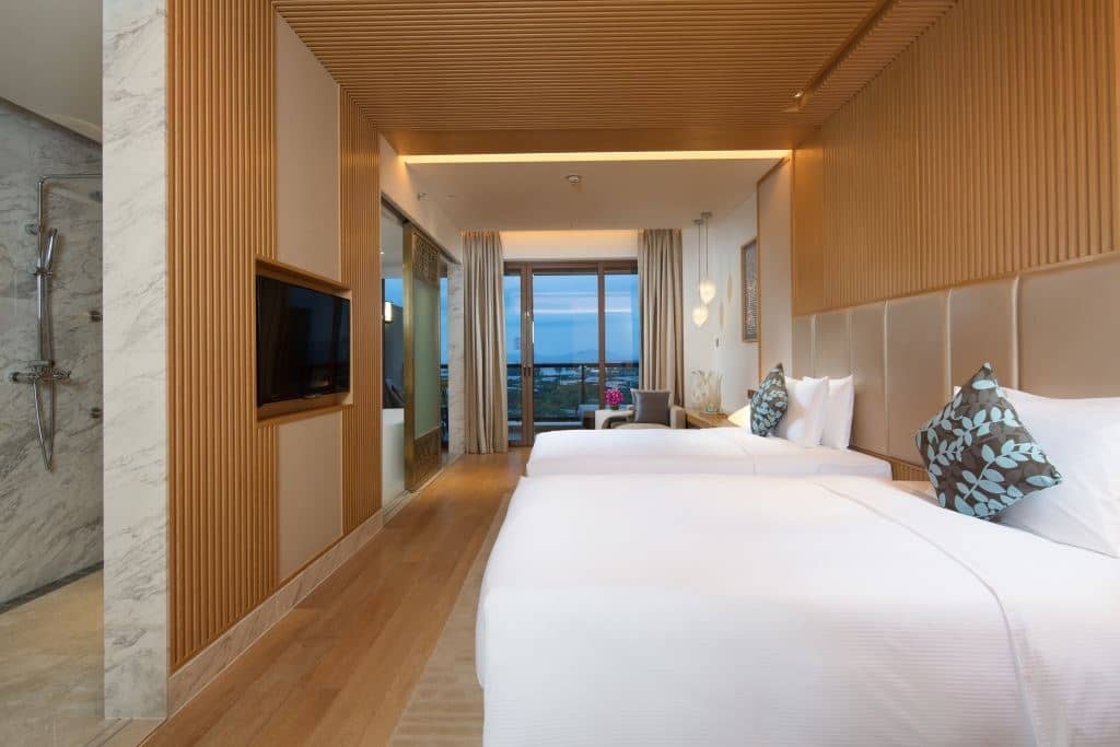 rooms-premier-ocean-view-room