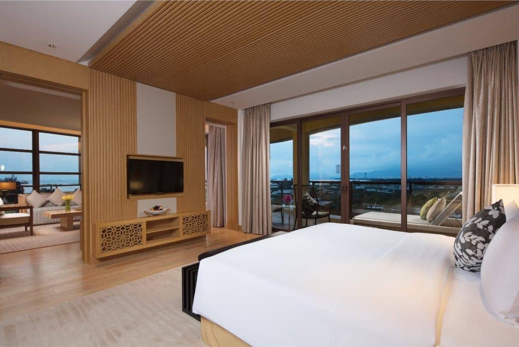 rooms-one-bedroom-ocean-view-suite