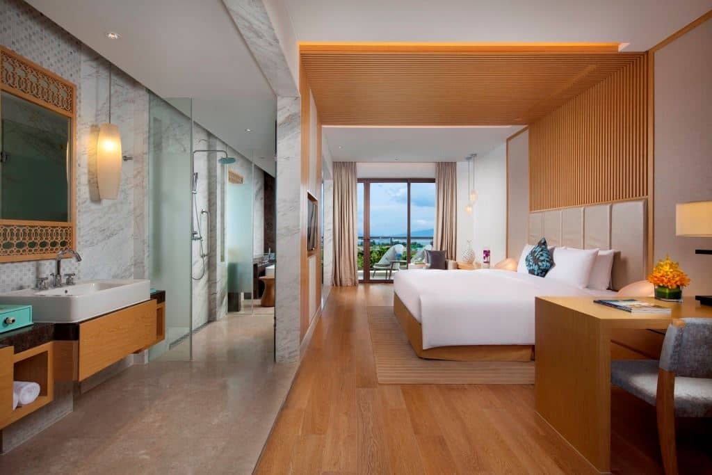 rooms-deluxe-garden-view-room