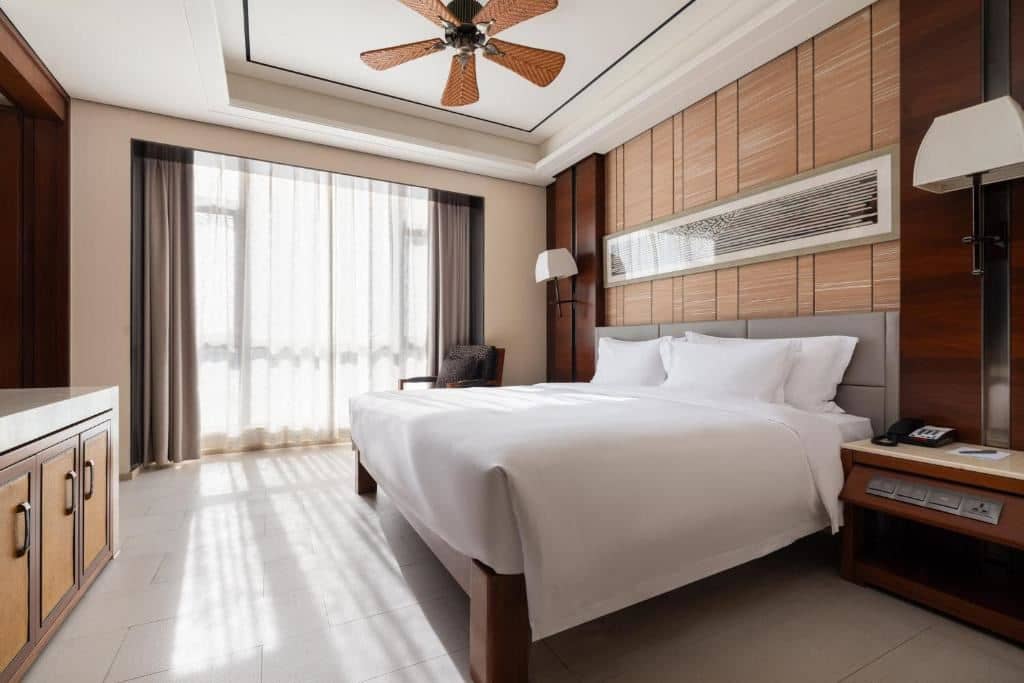 rooms-crowne-plaza-two-bedroom-suite