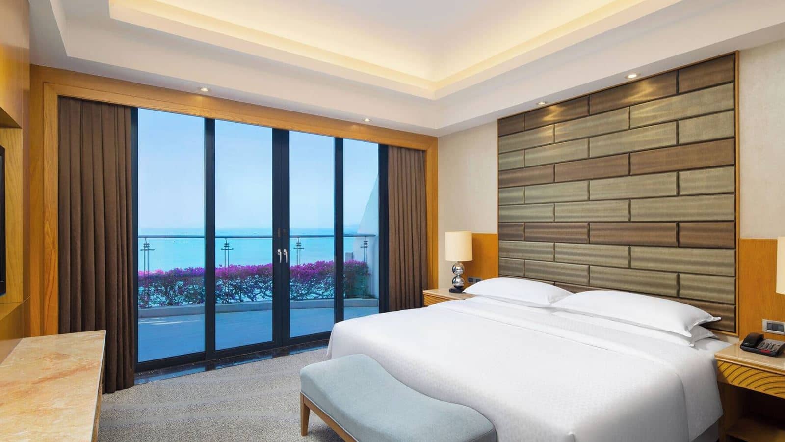 rooms-two-bedroom-family-ocean