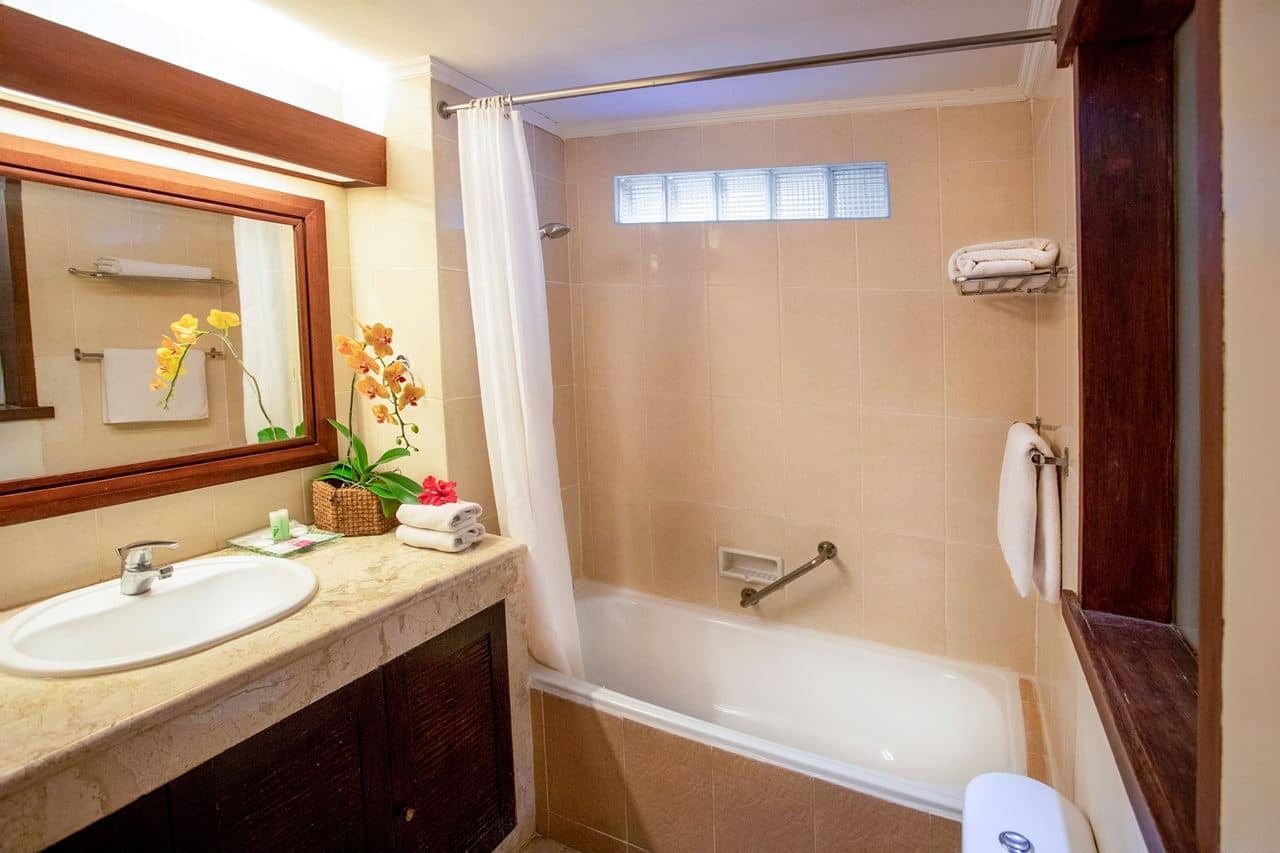 rooms-deluxe-room
