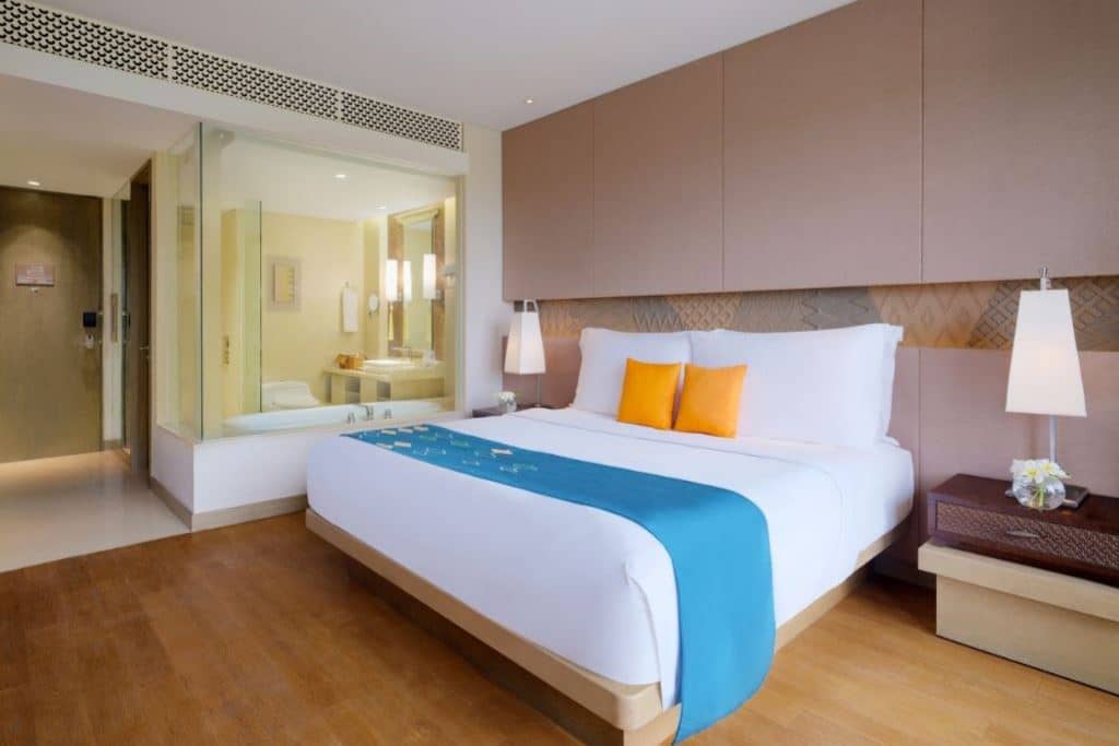 rooms-classic-room