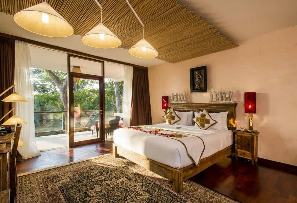 rooms-deluxe-suite