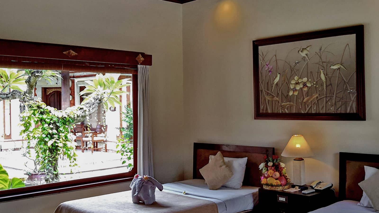 rooms-deluxe-garden-view