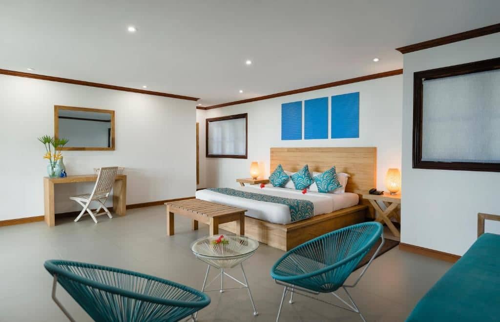rooms-senior-suite