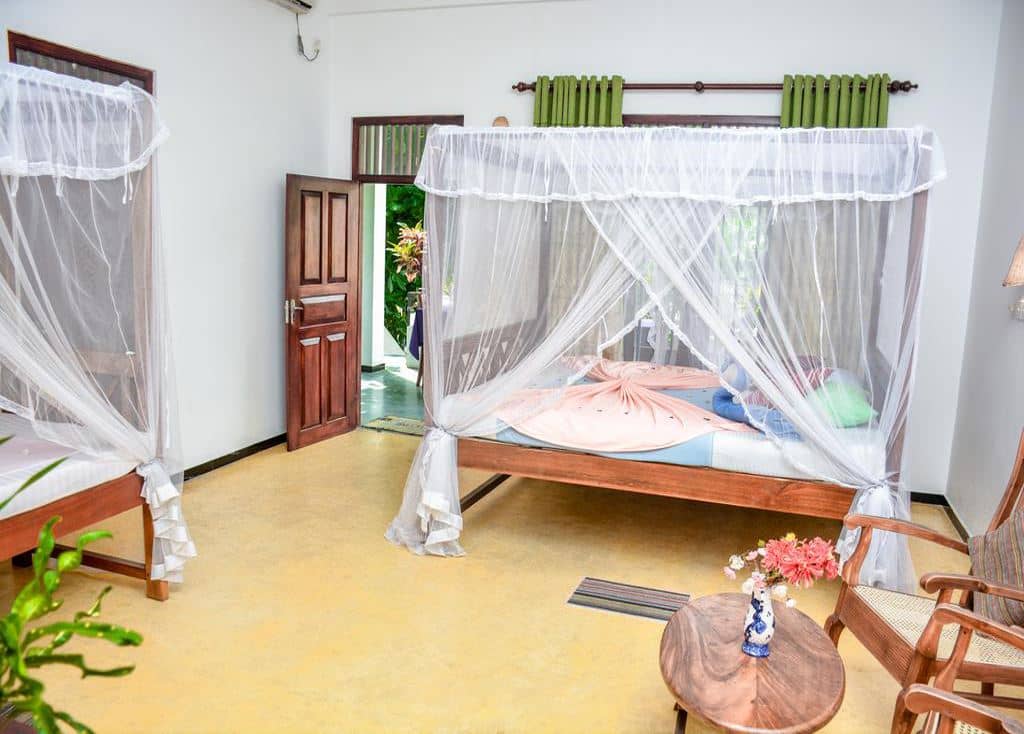 rooms-super-deluxe-double-with-balcony