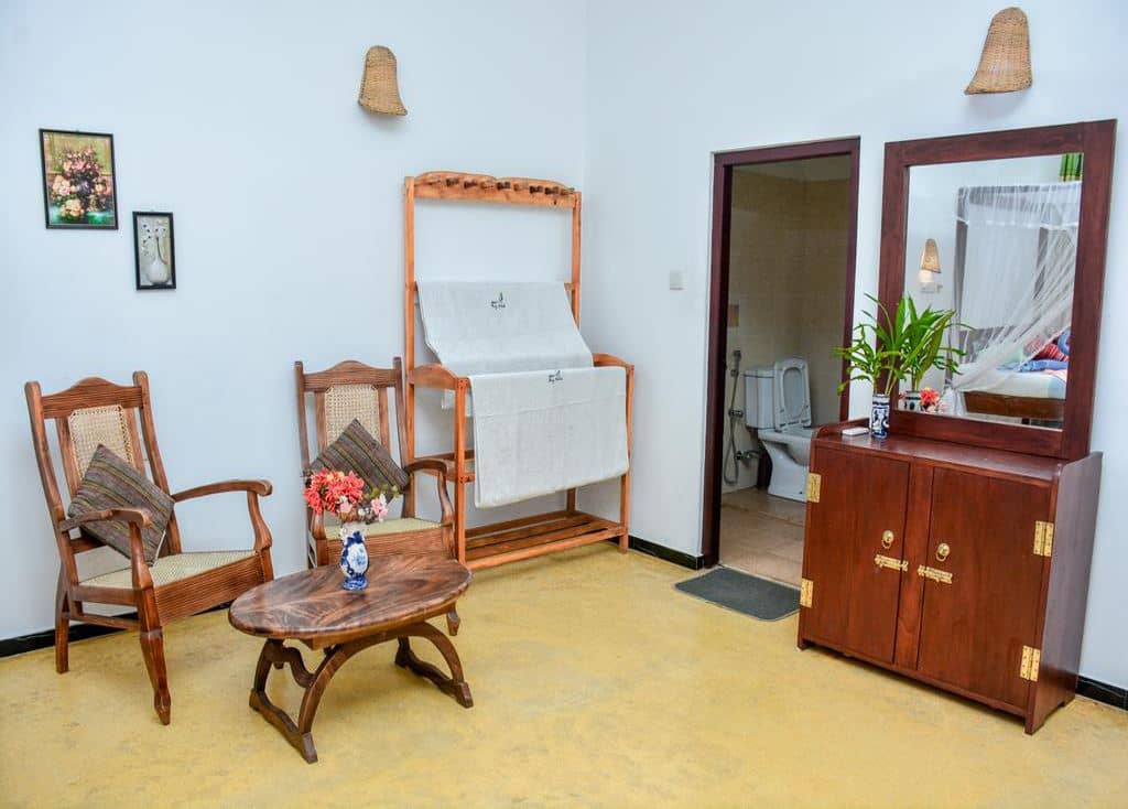 rooms-super-deluxe-double-with-balcony