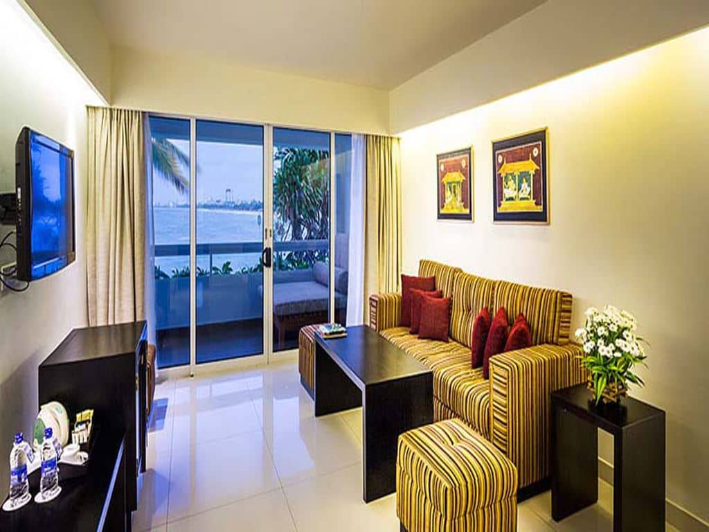rooms-colonial-suites
