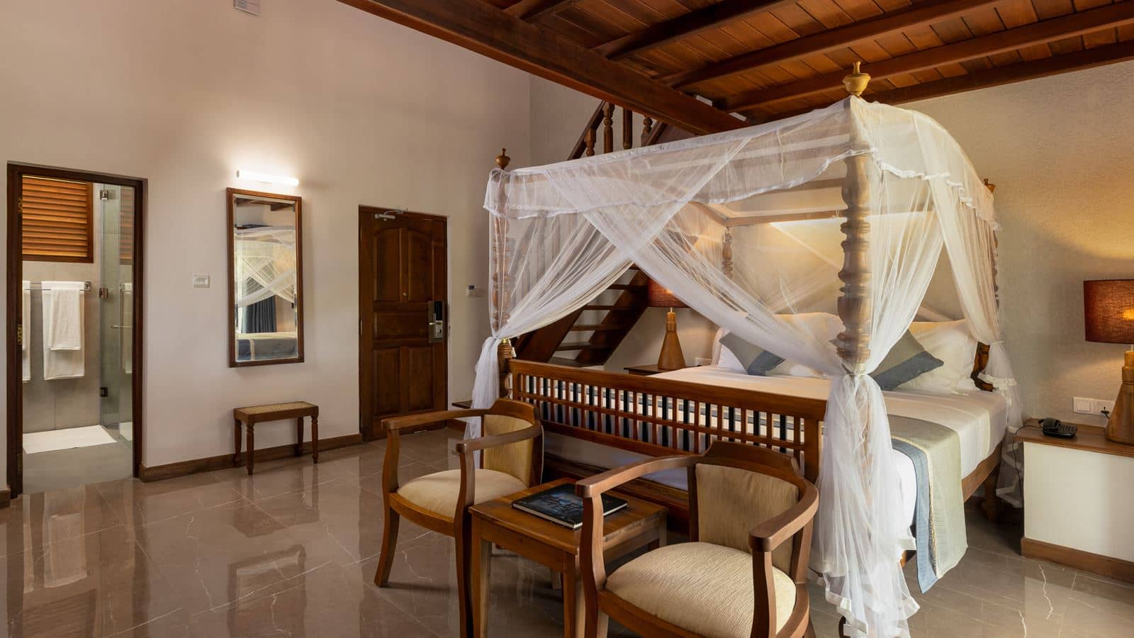 rooms-family-room