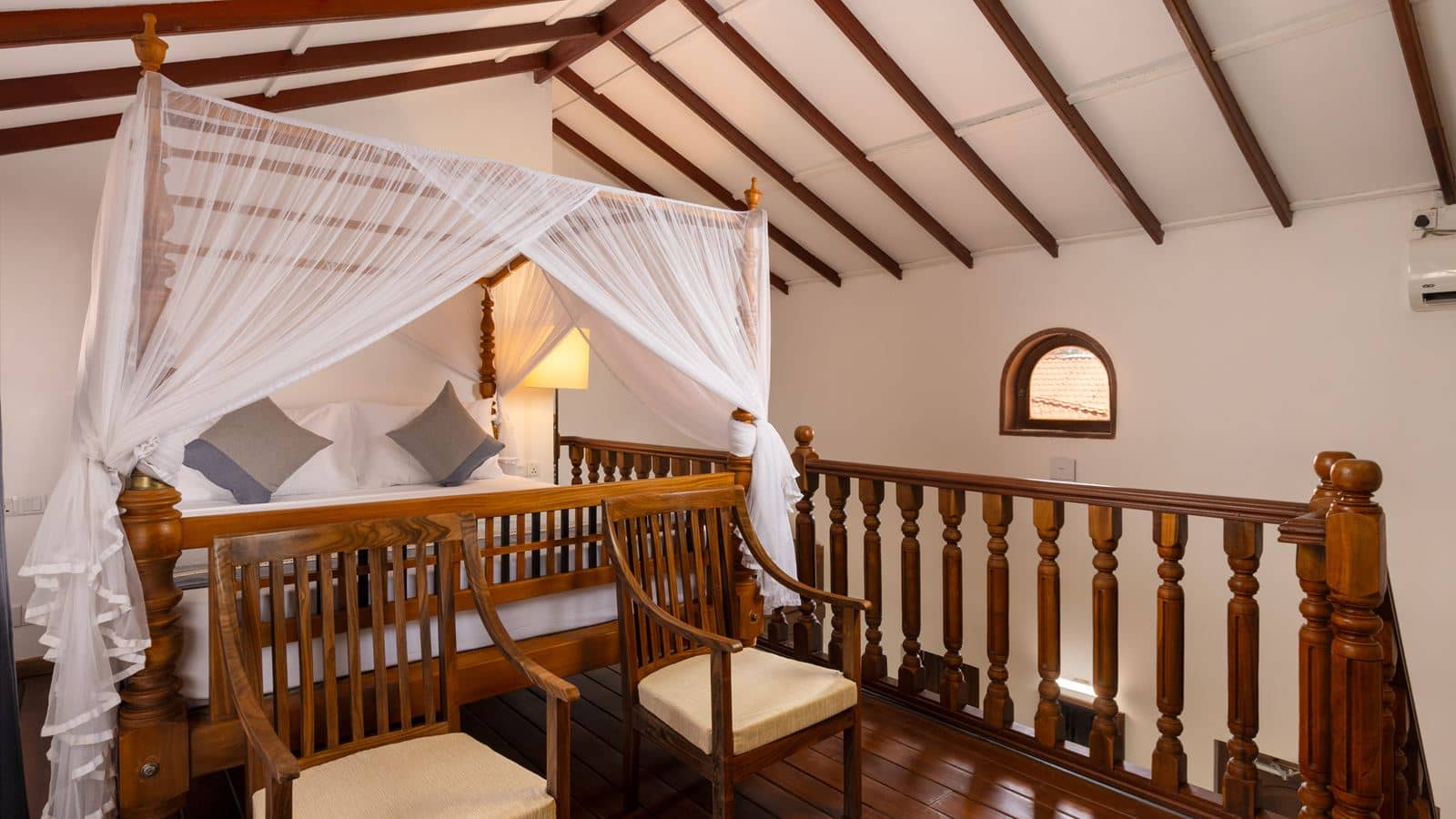 rooms-superior-sea-view-room