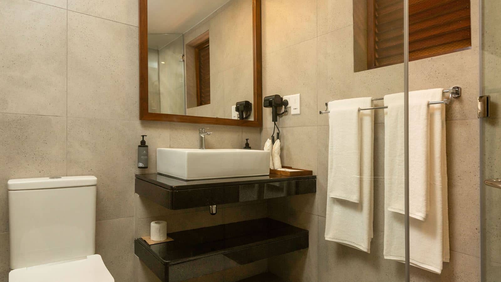 rooms-superior-sea-view-room
