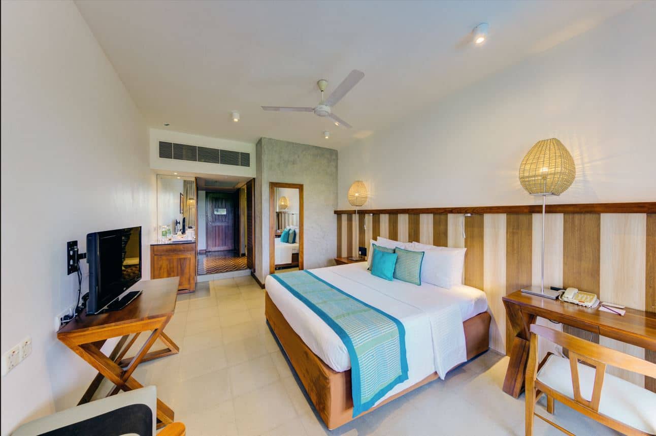 rooms-superior-room