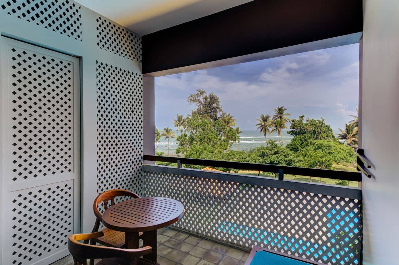 rooms-deluxe-room