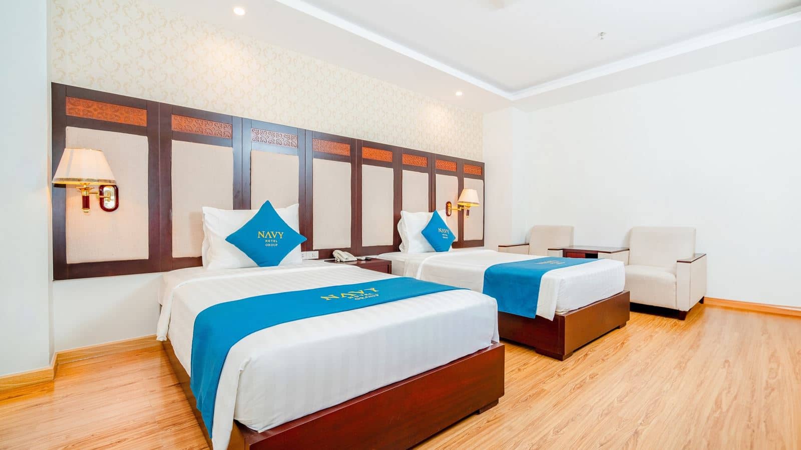 rooms-superior-room