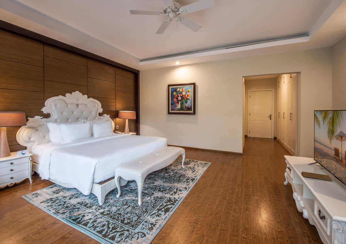 rooms-tropicana-villa-3-bedroom-beachfront-no-extra-bed