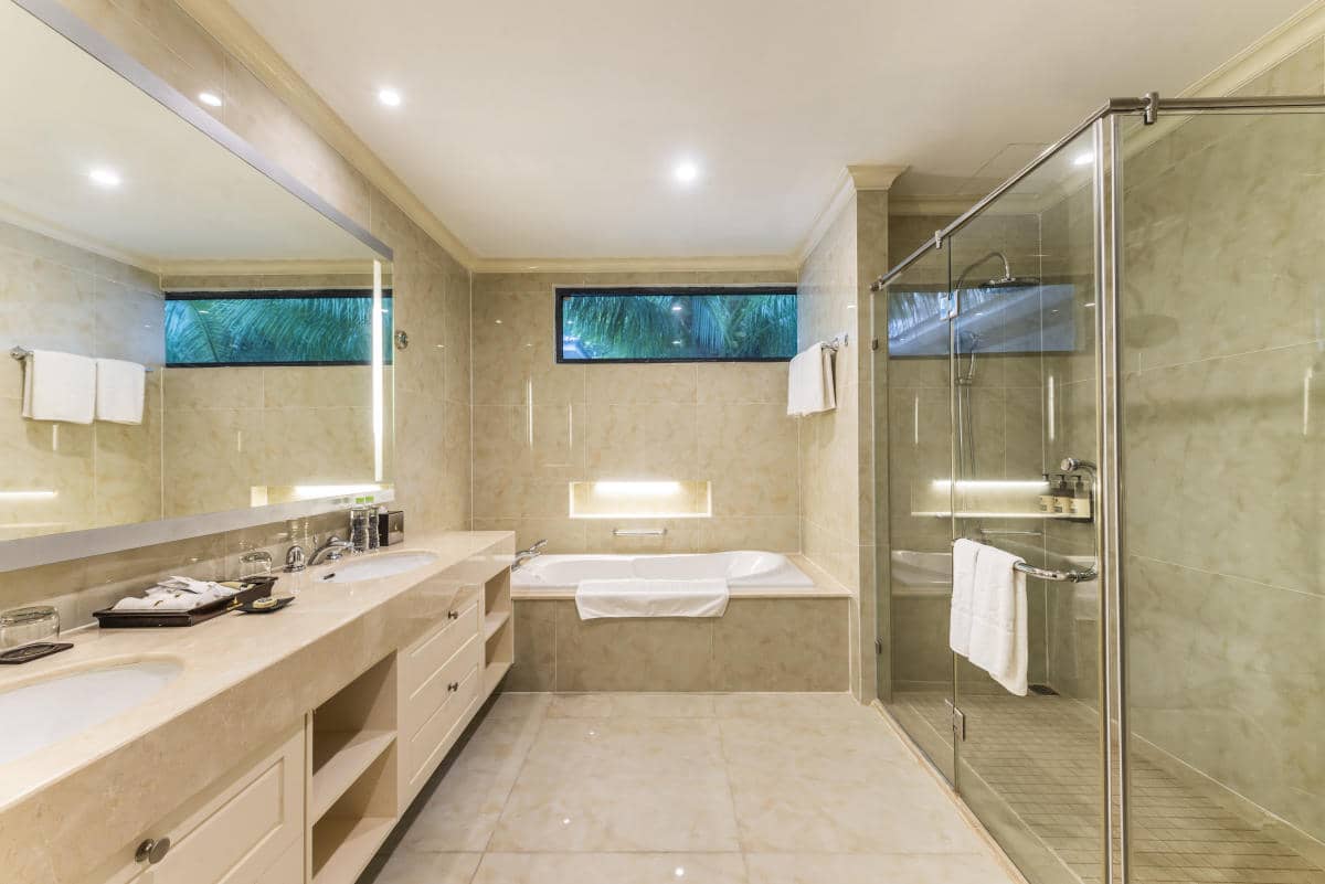 rooms-tropicana-villa-3-bedroom-beachfront-no-extra-bed