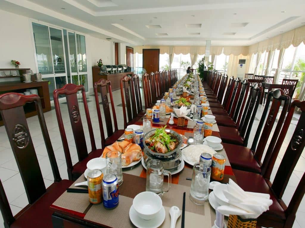 restaurants-main-restaurant