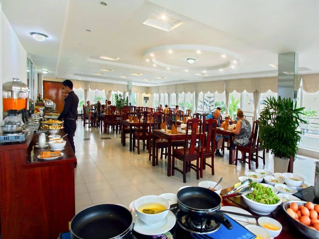 restaurants-main-restaurant