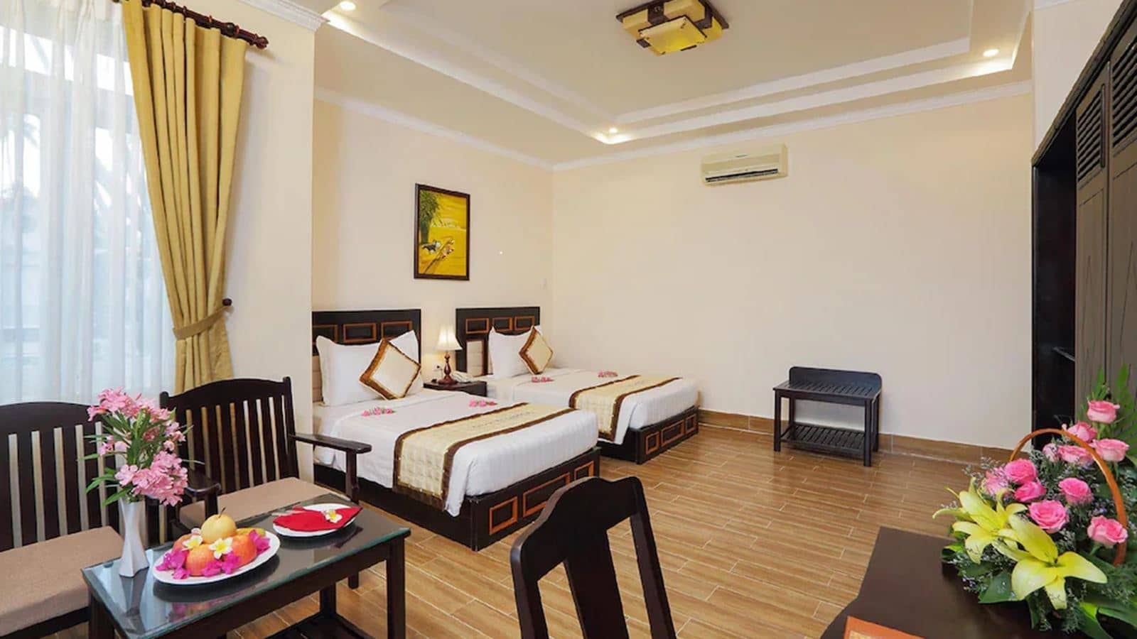 rooms-villa-beachfront-with-terrace