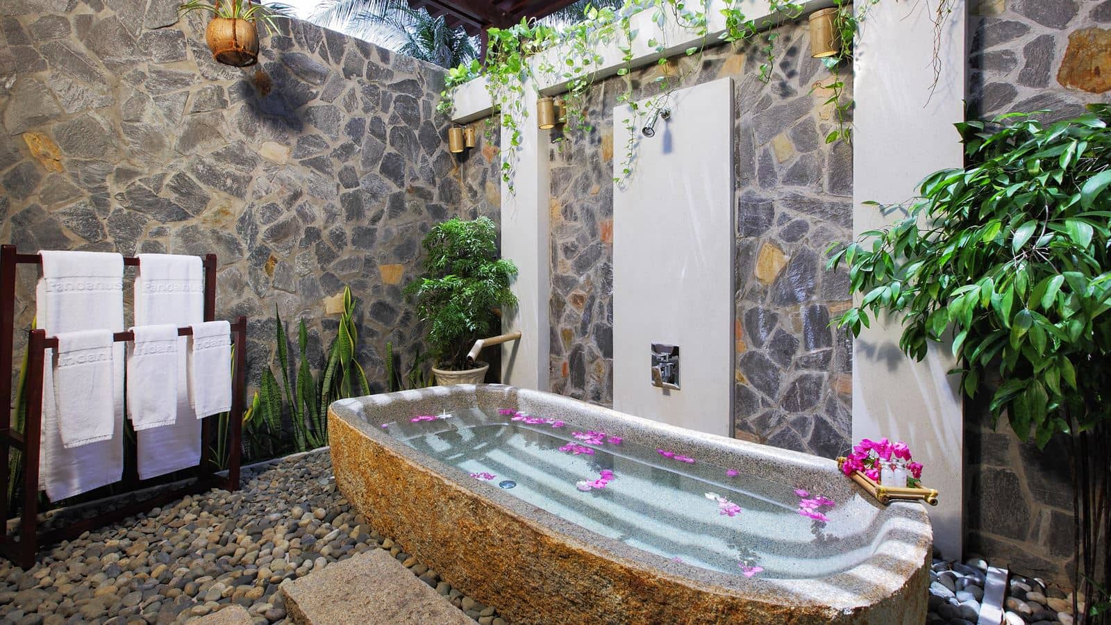 rooms-bungalow-gardenpool-view-child-without-extra-bed