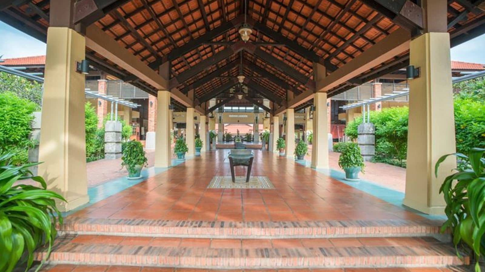 general-bungalow