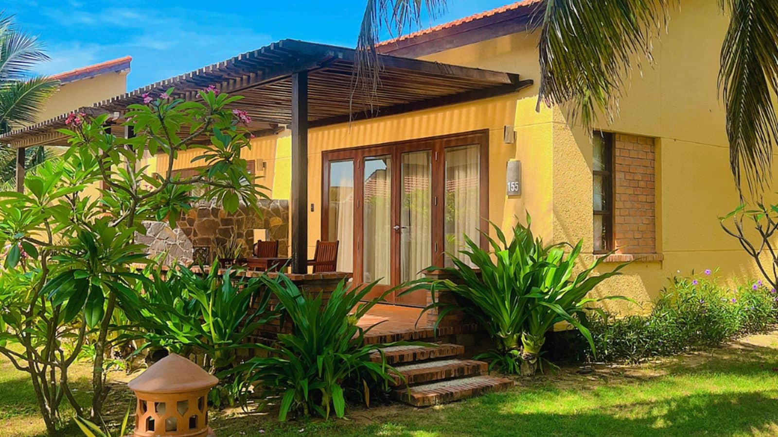 rooms-bungalow-sea-view