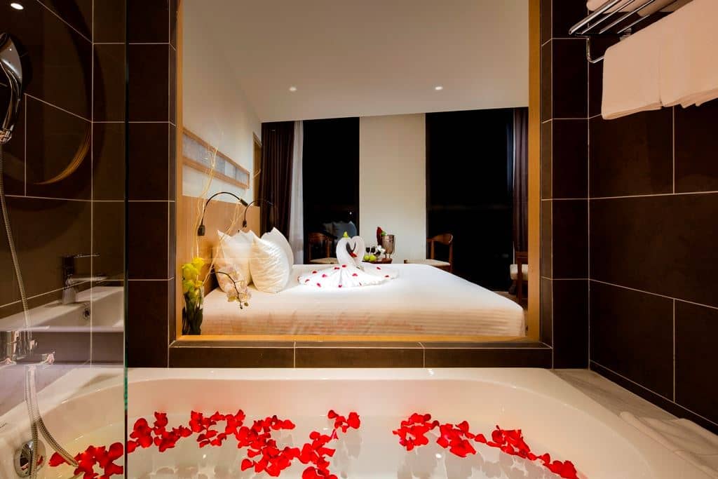 rooms-premier-beachfront