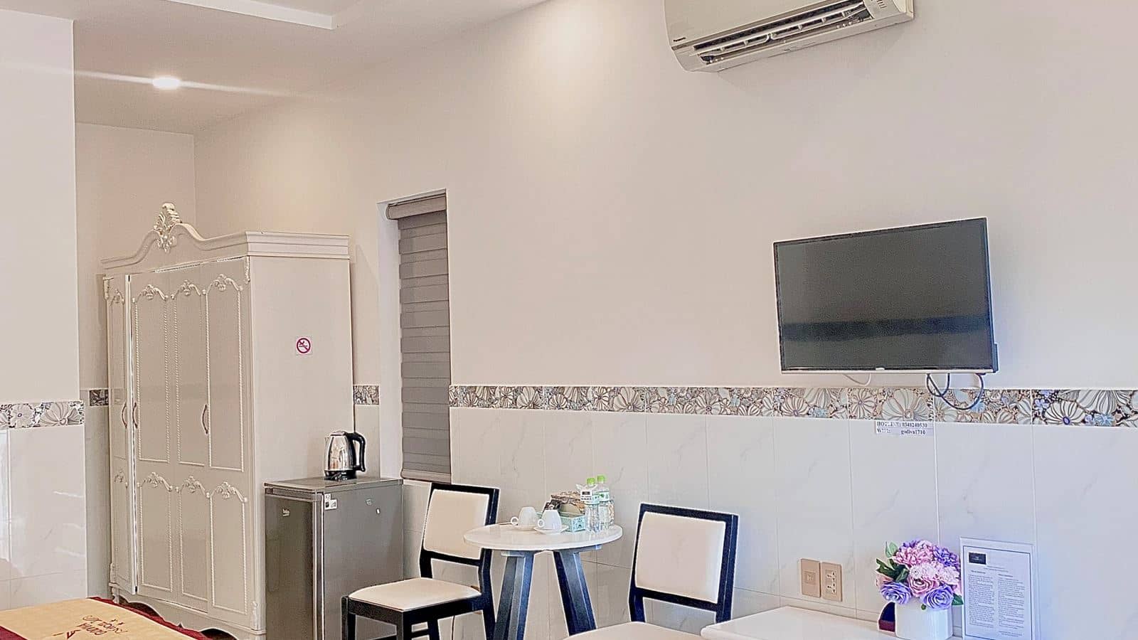 rooms-deluxe-twin-with-balcony-child-without-extra-bed