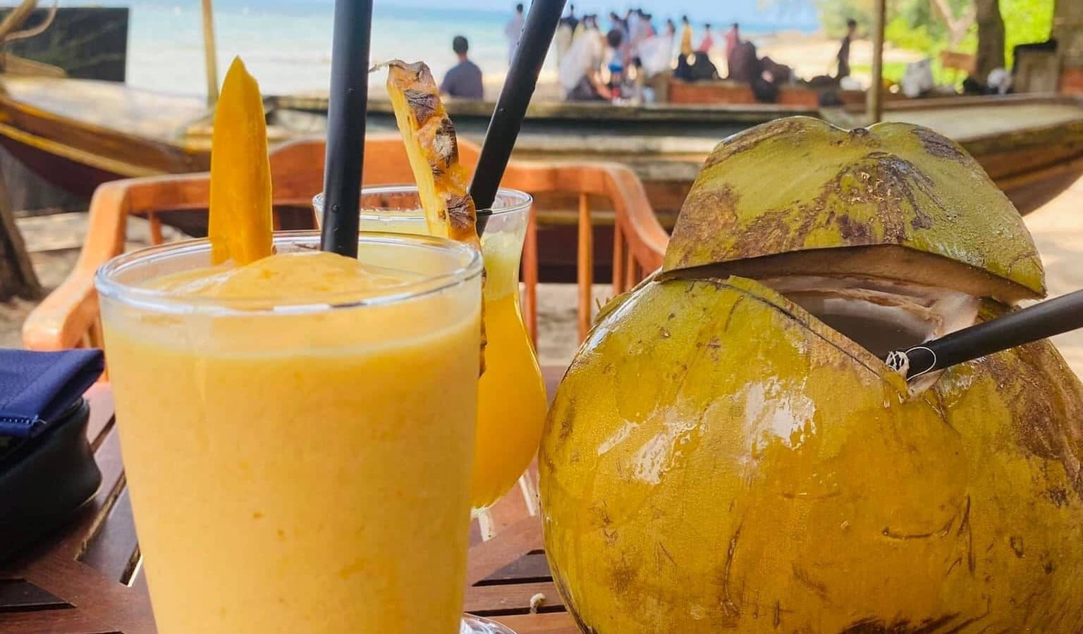 bars-beach-bar