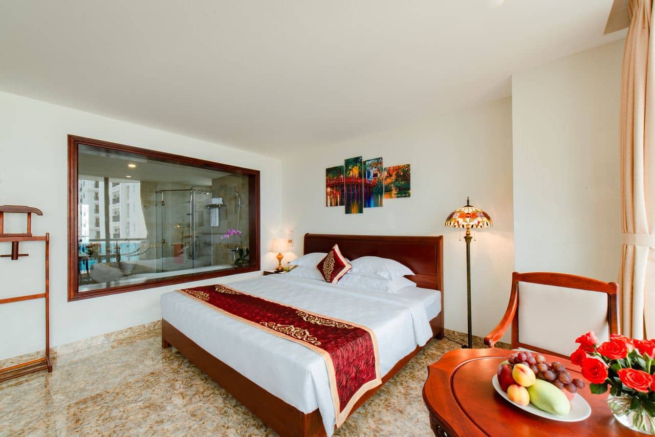 rooms-junior-suite-balcony