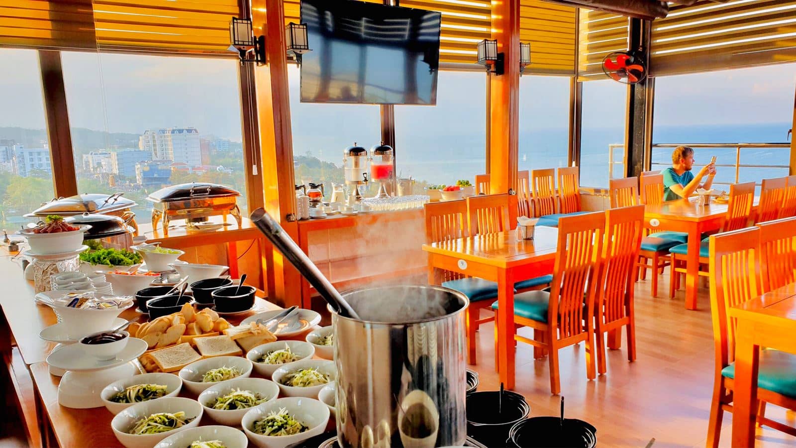 restaurants-restaurants