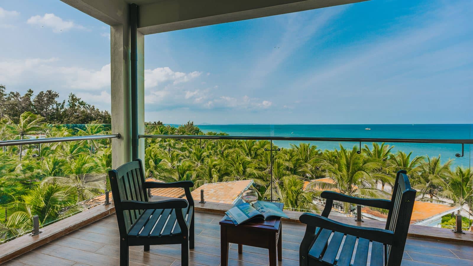 rooms-premium-deluxe-sea-view