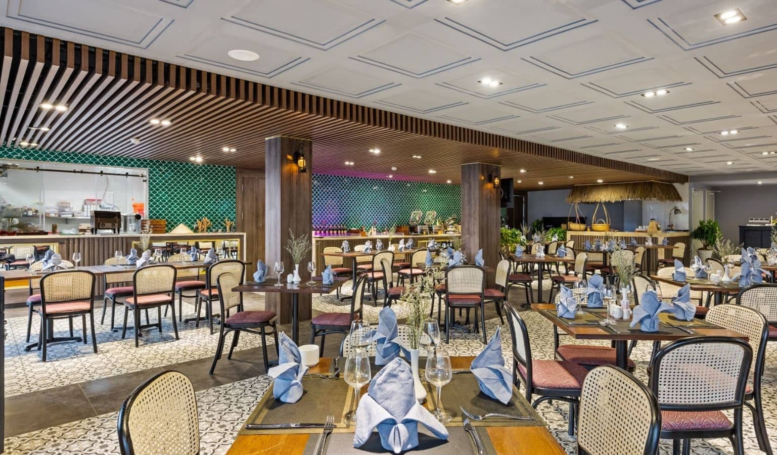 restaurants-sunset-fusion-restaurant