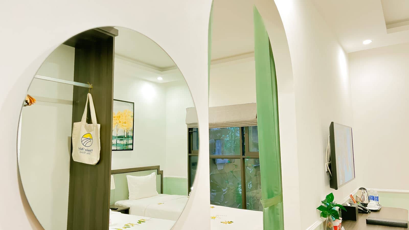 rooms-family-room