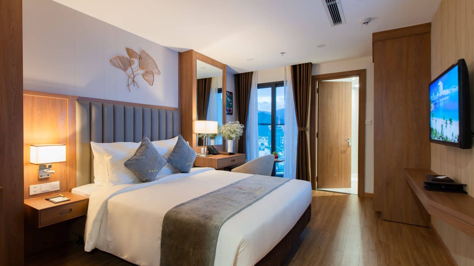 rooms-superior-city-view-child-without-extra-bed