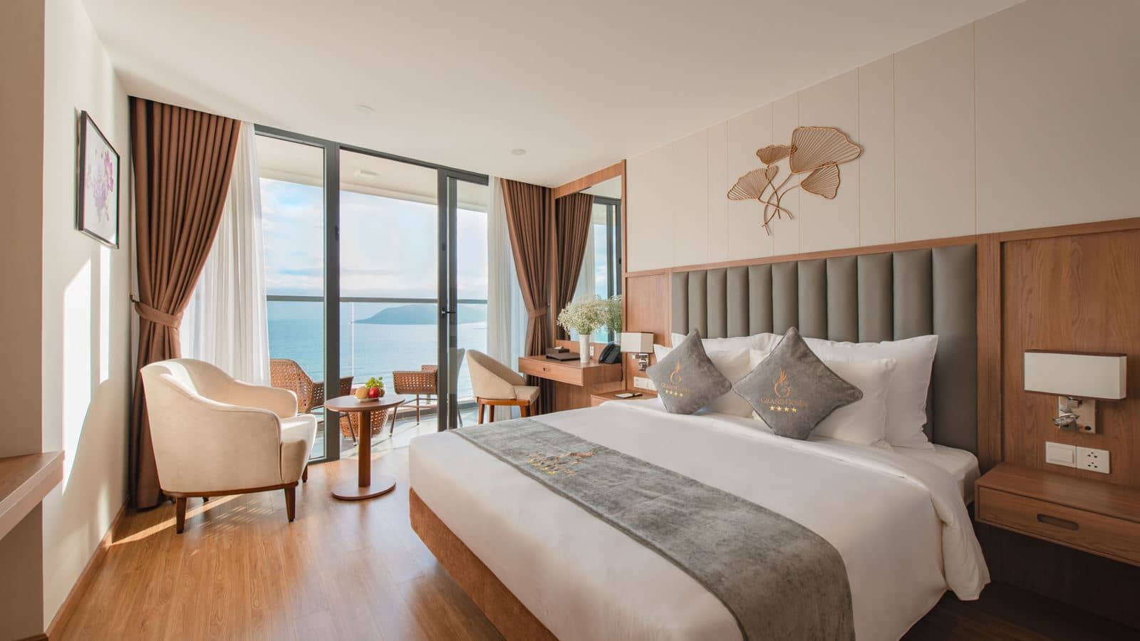 rooms-deluxe-ocean-view-child-without-extra-bed