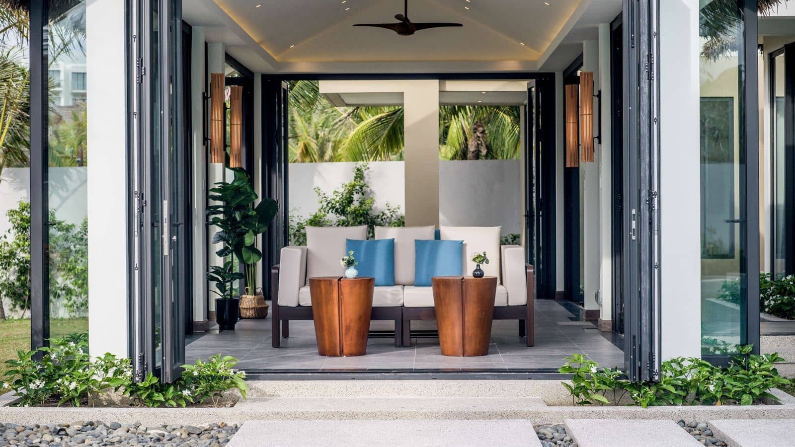 rooms-4bedroom-grand-deluxe-pool-villa-child-without-extra-bed
