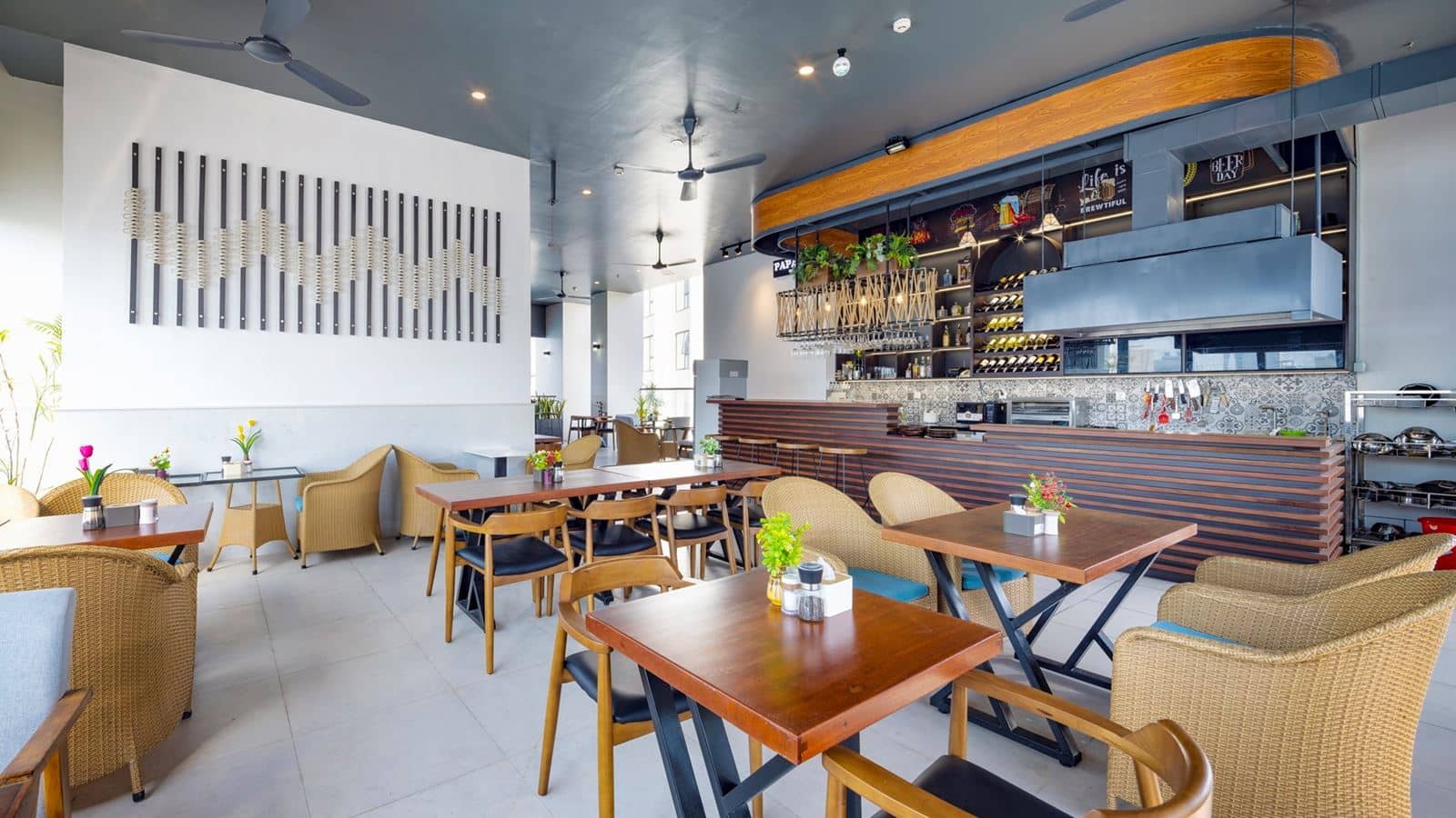 restaurants-papaya-20th-floor
