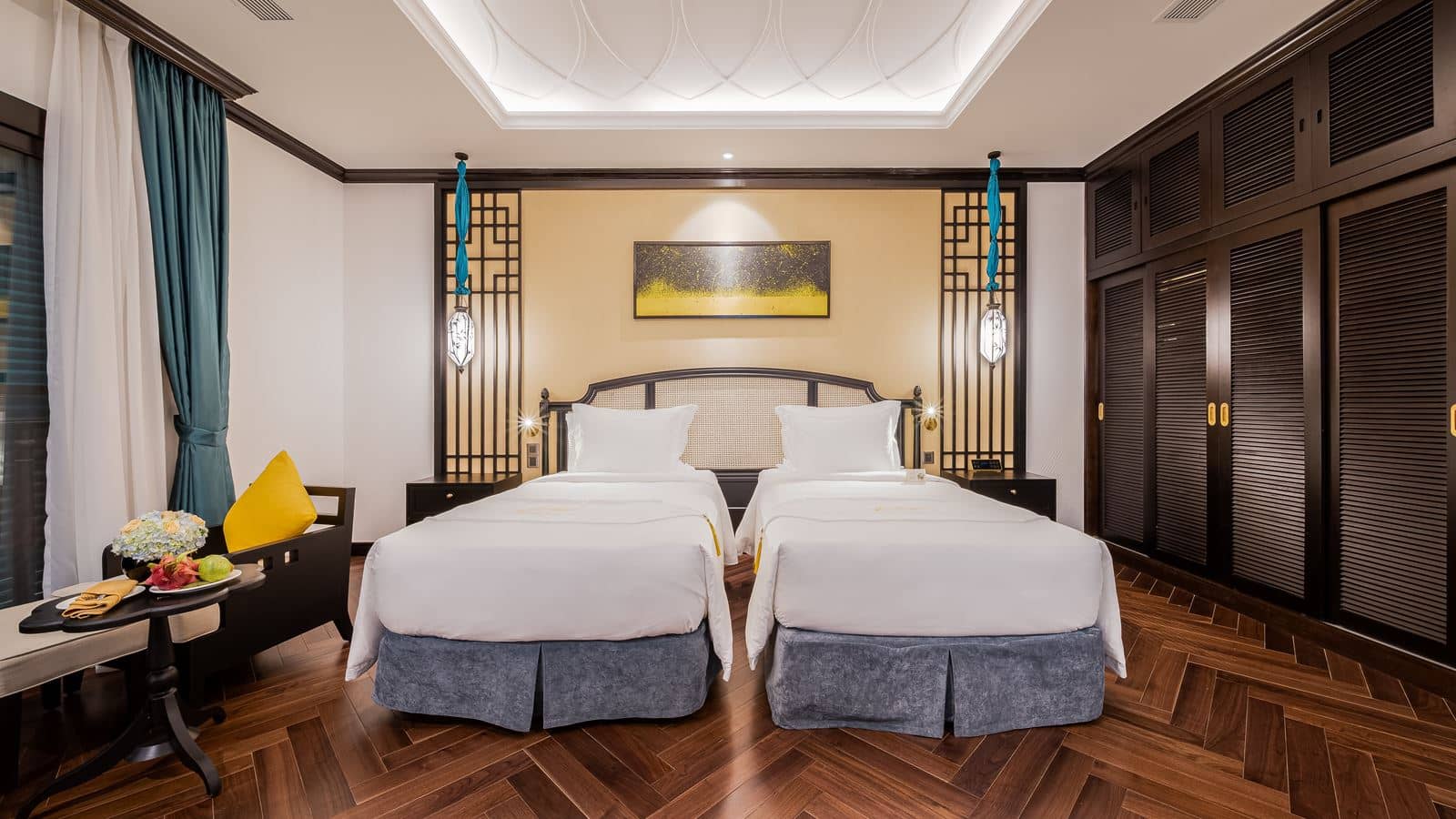 rooms-deluxe-room