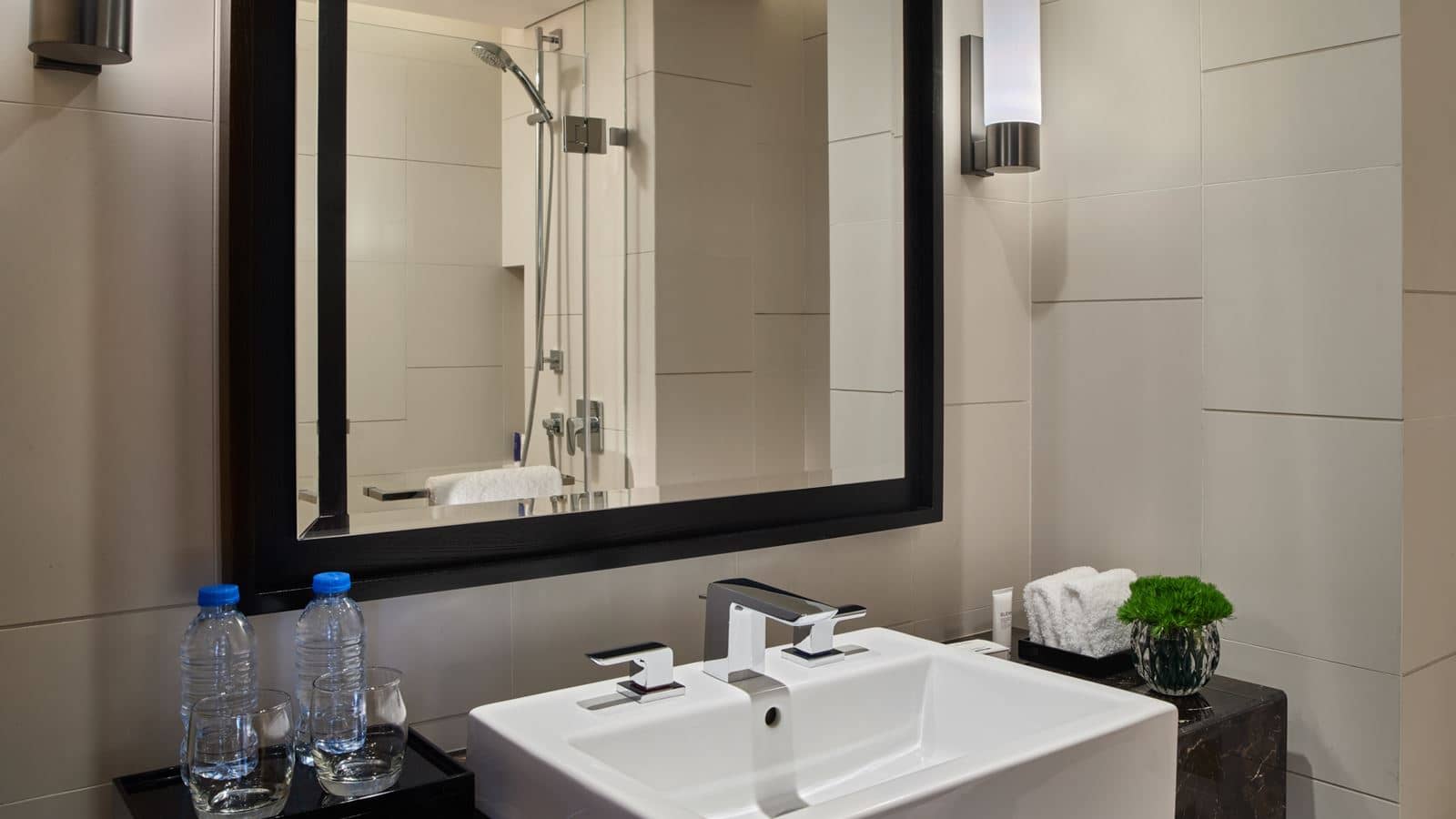 rooms-deluxe-room