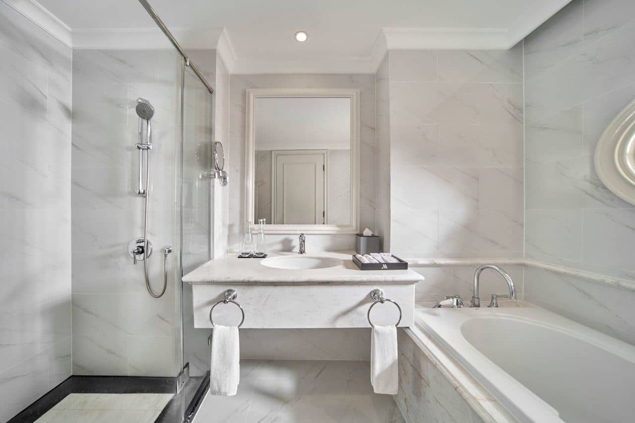 rooms-deluxe-kingtwin-ocean-view-child-without-extra-bed