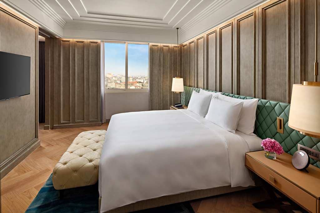 rooms-executive-suite-room