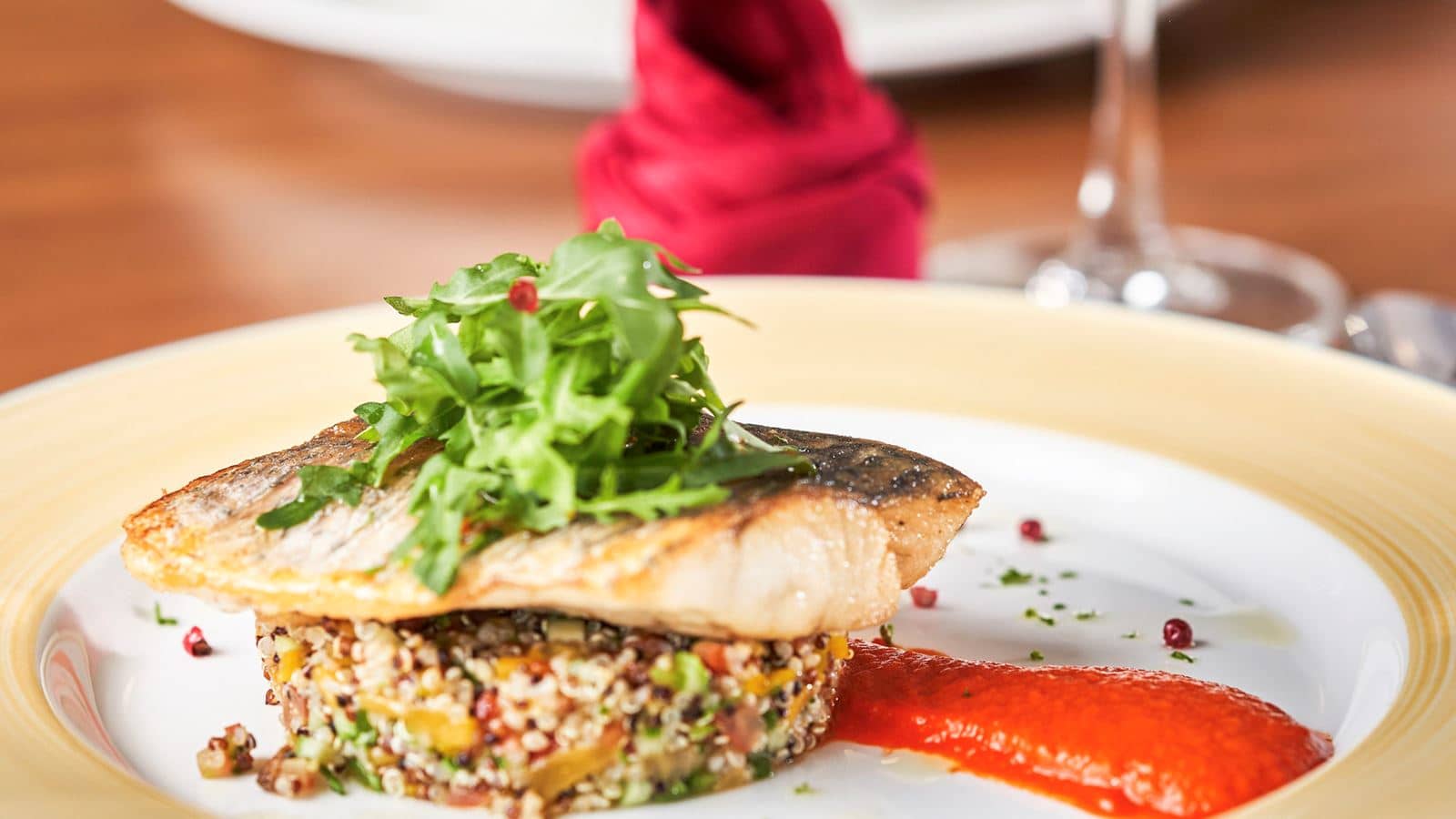 restaurants-breezes-restaurant