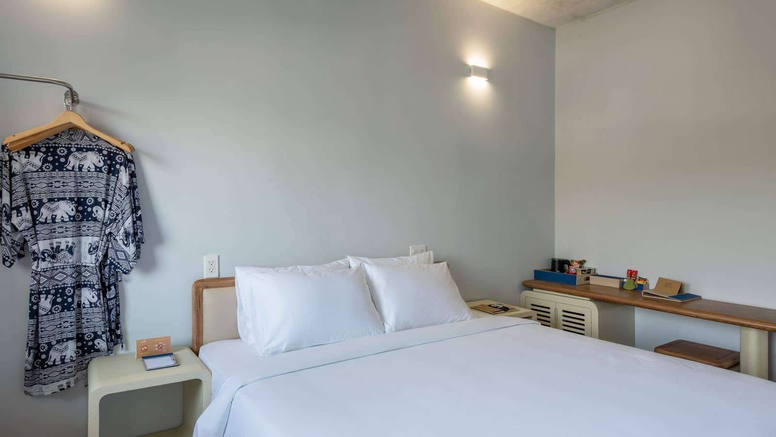 rooms-superior-with-balcony