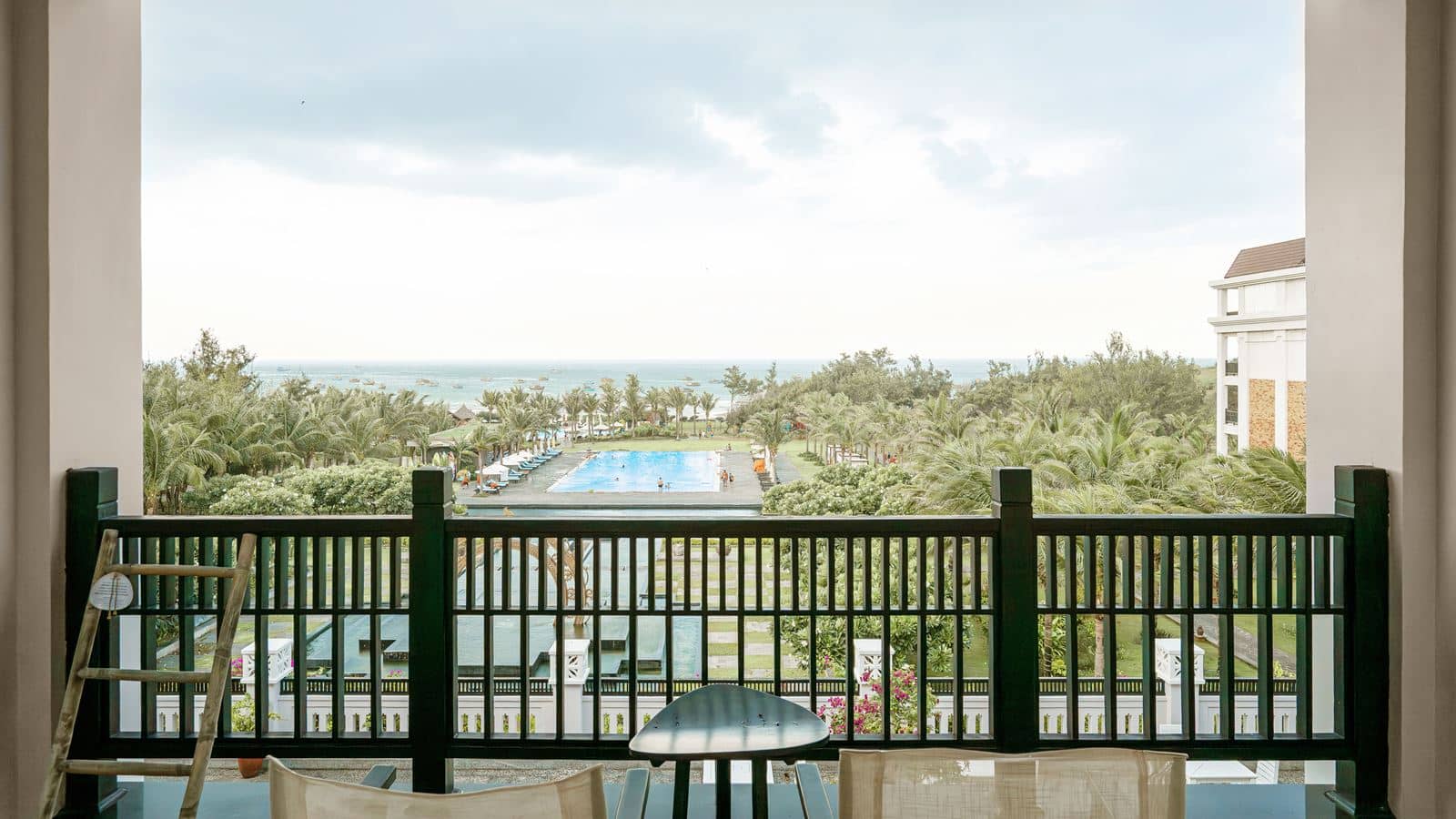rooms-ocean-panorama-balcony-child-without-extra-bed