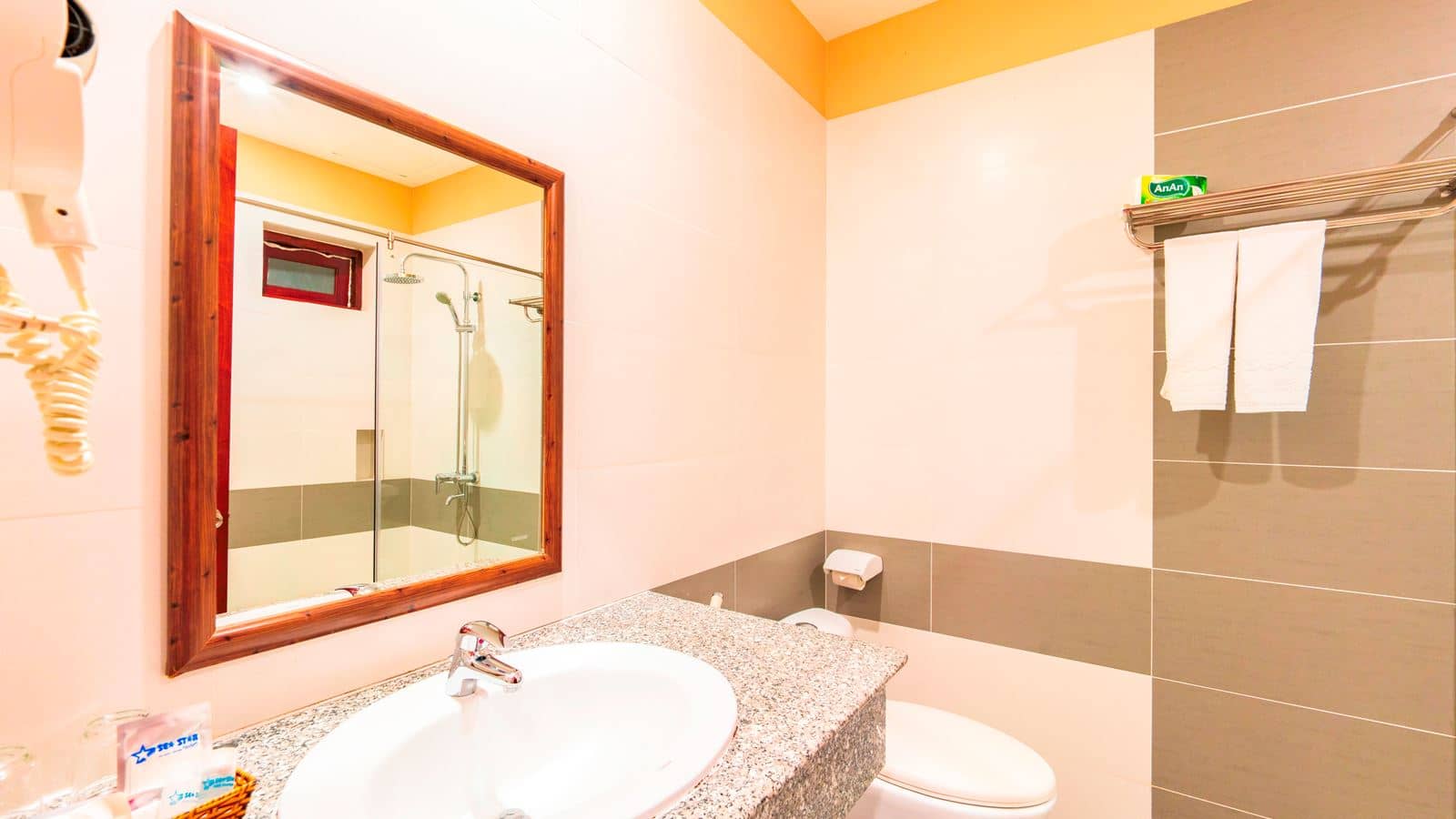 rooms-bungalow-superior-with-terrace-limited-sea-or-gardenview