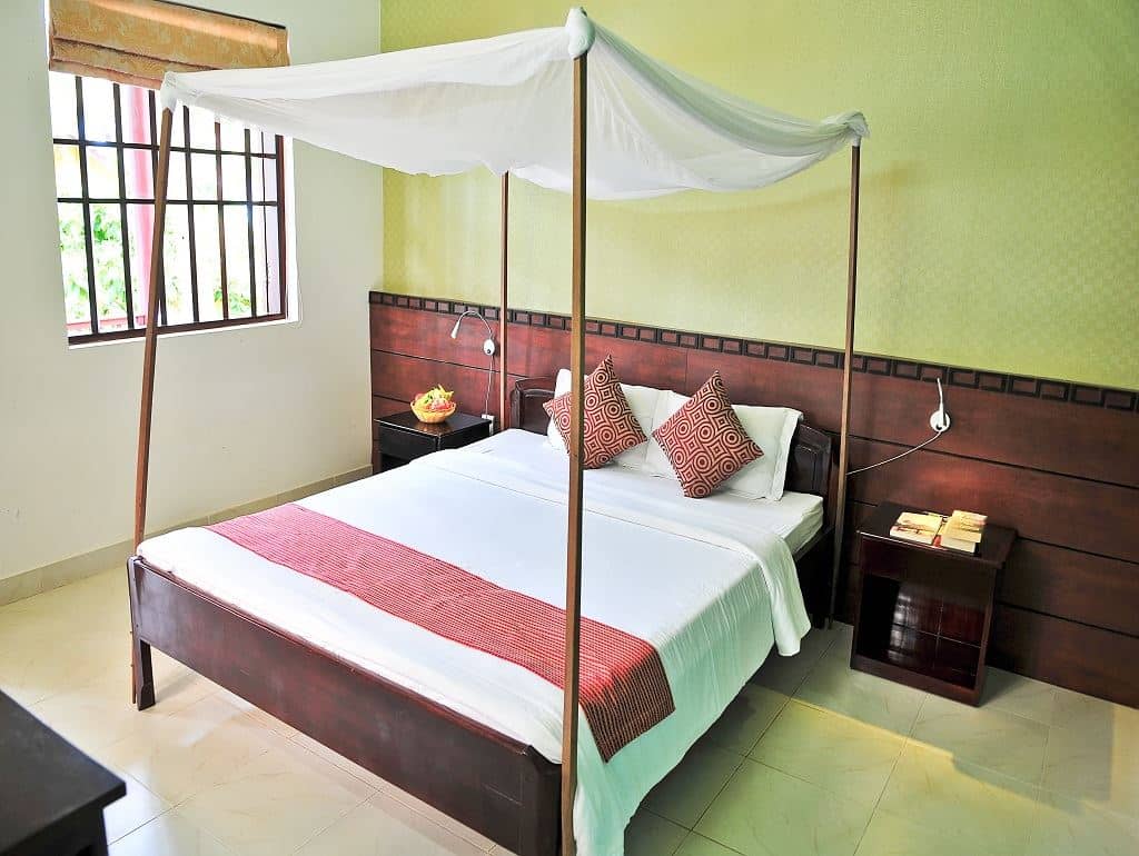 rooms-bungalow-superior-with-terrace-limited-sea-or-gardenview