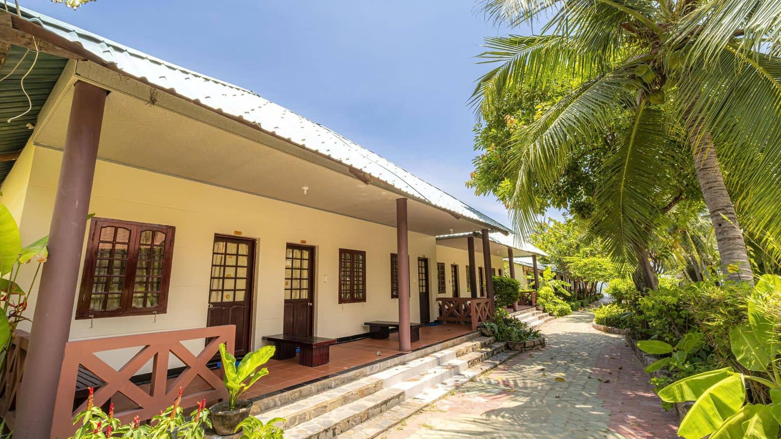 general-bungalow
